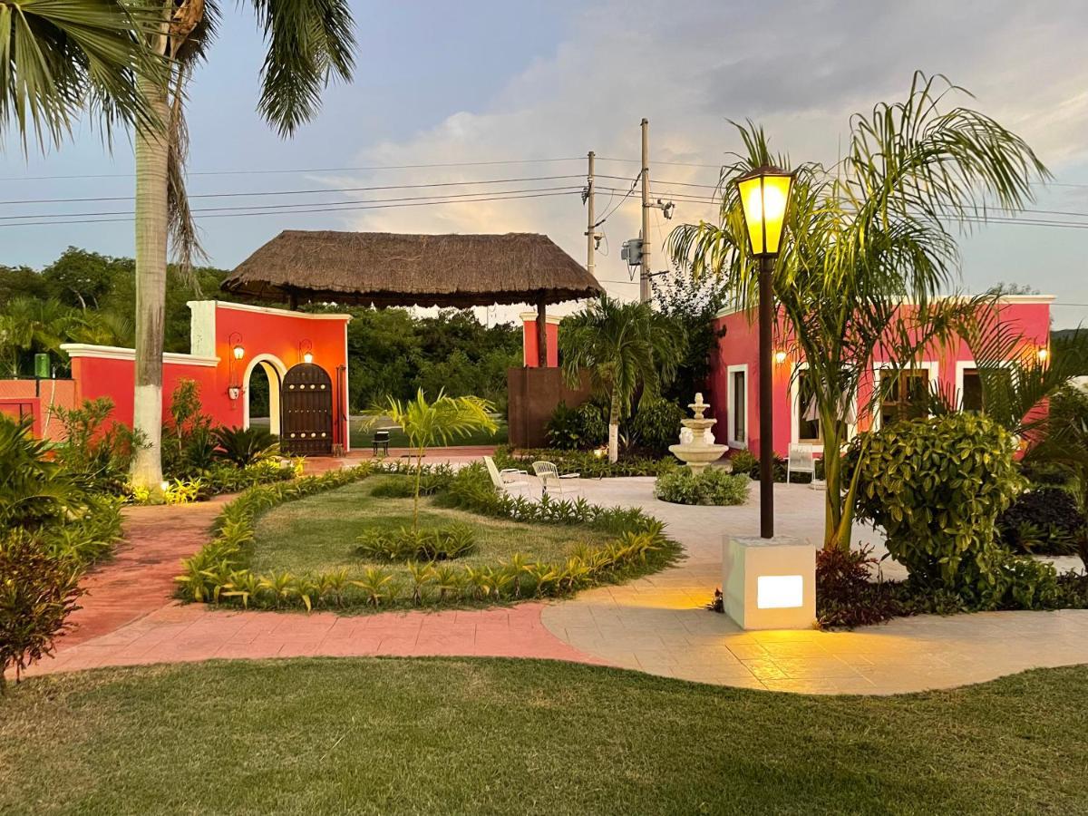 Hacienda Maria Elena Yucatan Hotel ตีคัล ภายนอก รูปภาพ