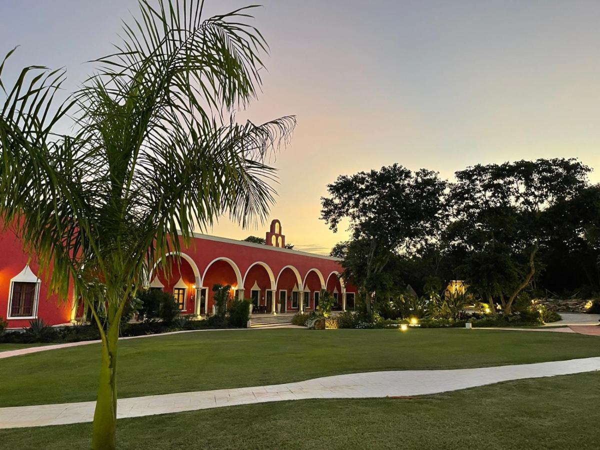 Hacienda Maria Elena Yucatan Hotel ตีคัล ภายนอก รูปภาพ