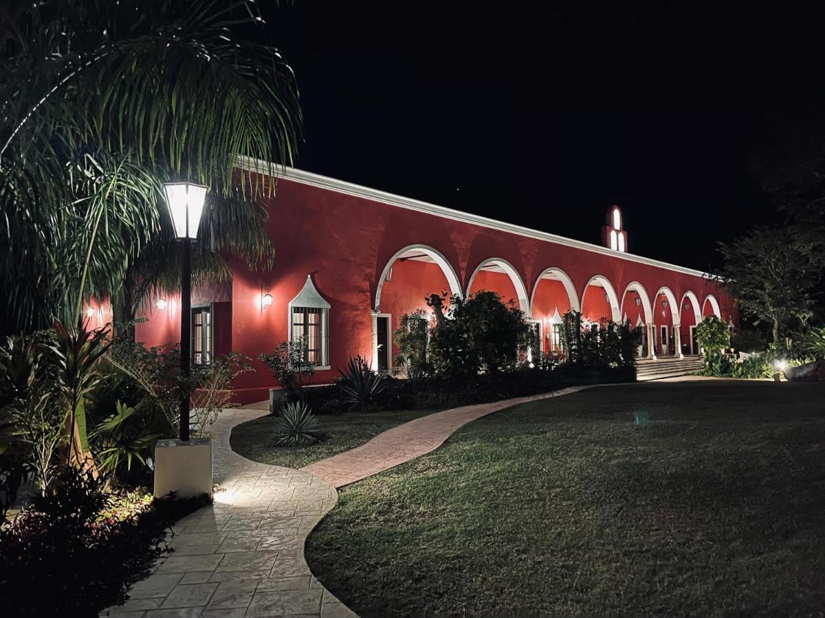 Hacienda Maria Elena Yucatan Hotel ตีคัล ภายนอก รูปภาพ