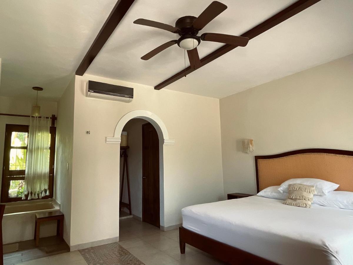 Hacienda Maria Elena Yucatan Hotel ตีคัล ภายนอก รูปภาพ