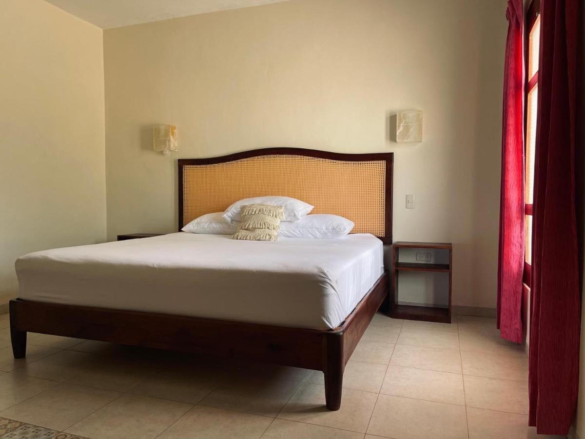Hacienda Maria Elena Yucatan Hotel ตีคัล ภายนอก รูปภาพ