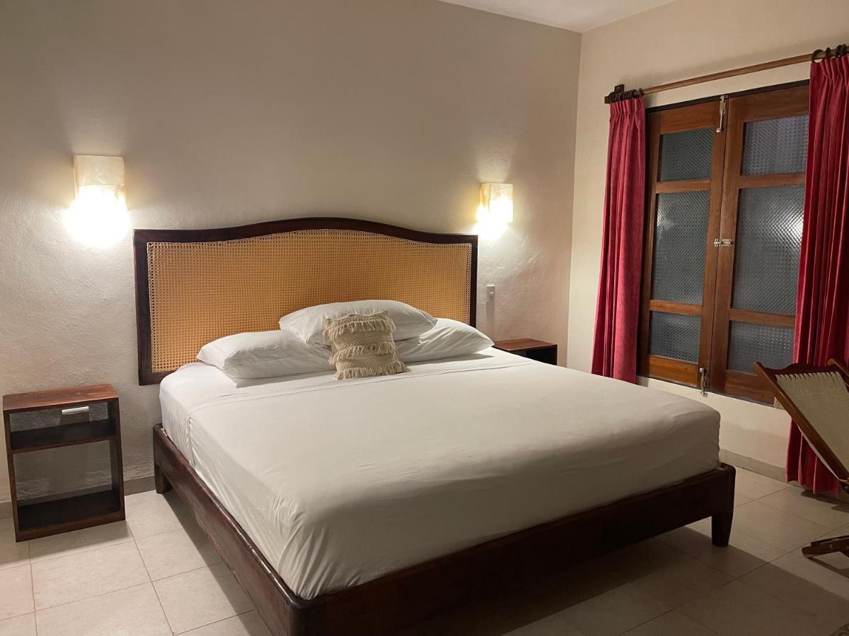 Hacienda Maria Elena Yucatan Hotel ตีคัล ภายนอก รูปภาพ